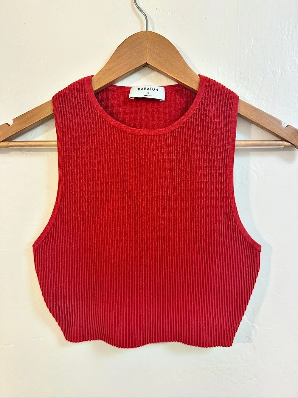 Babaton Sculpt Knit Squareneck Cropped Tank Red Small
